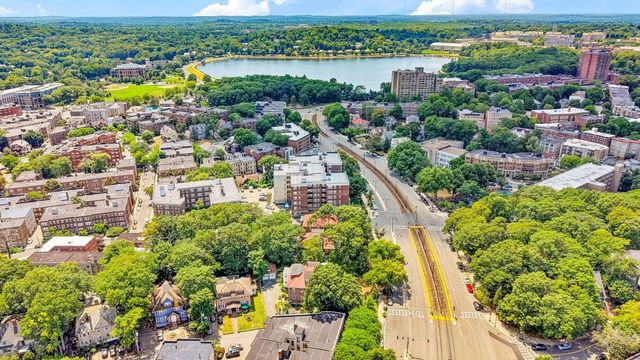 1776 Commonwealth Ave 1, Boston, MA 02135