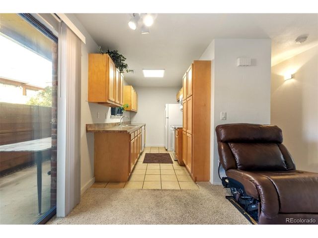 2265 S Buckley Rd 102, Aurora, CO 80013