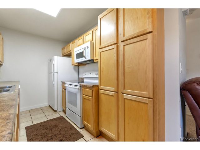 2265 S Buckley Rd 102, Aurora, CO 80013