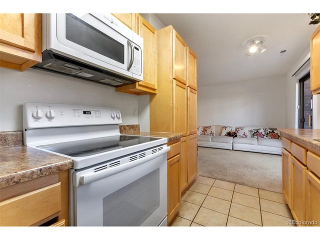 2265 S Buckley Rd 102, Aurora, CO 80013