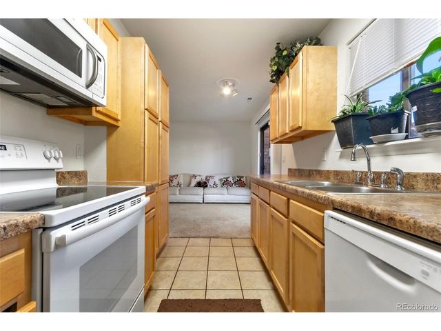 2265 S Buckley Rd 102, Aurora, CO 80013
