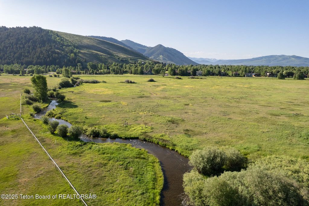 855 S TRIBAL TRAIL Road, Jackson, WY 83001 photo 17