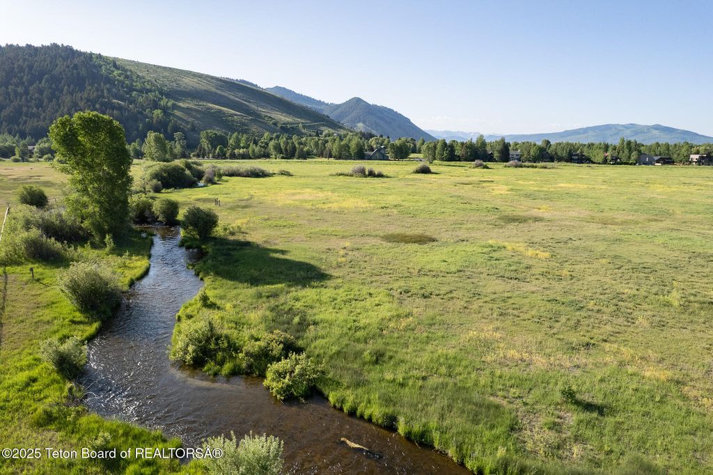 855 S TRIBAL TRAIL Road, Jackson, WY 83001 photo 6