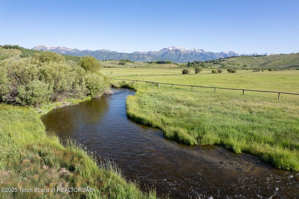 855 S TRIBAL TRAIL Road, Jackson, WY 83001 photo 8