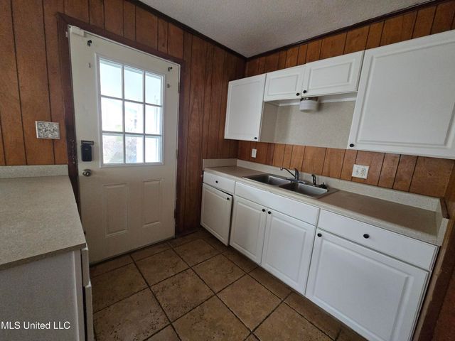 3804 Anita Street, Gulfport, MS 39501