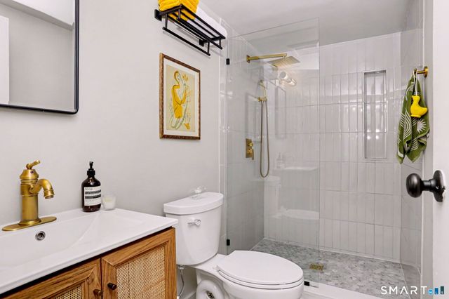 76 Gillies Lane 76, Norwalk, CT 06854