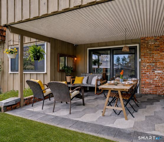 76 Gillies Lane 76, Norwalk, CT 06854