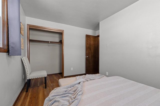 1674 THORNTON DRIVE, Oshkosh, WI 54904