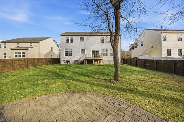 5 Mary Ann DR, Hampton, VA 23666