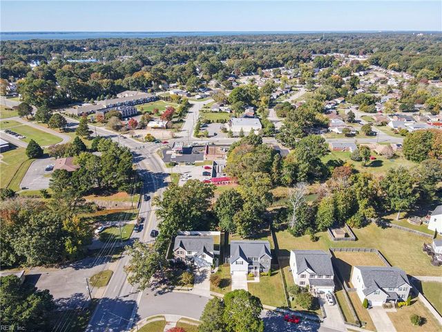 5 Mary Ann DR, Hampton, VA 23666