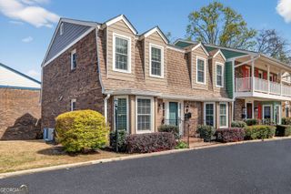 2264 Brianwood Court, Decatur, GA 30033