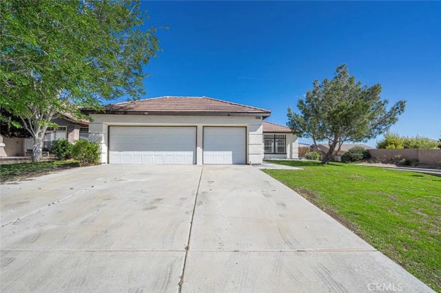 13290 Via Robles, Victorville, CA 92392