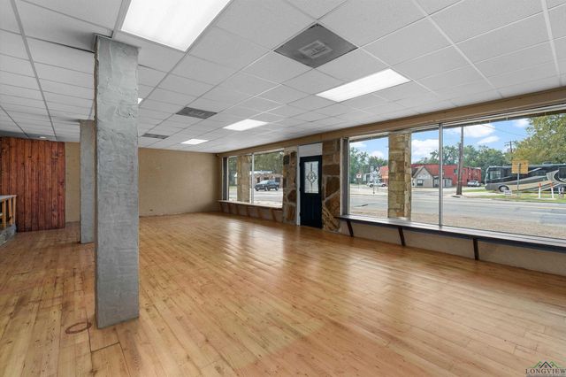 605 E Broadway, Jefferson, TX 75657