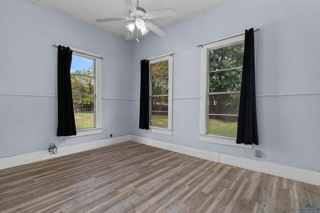 605 E Broadway, Jefferson, TX 75657