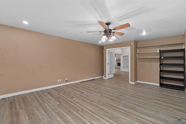 605 E Broadway, Jefferson, TX 75657