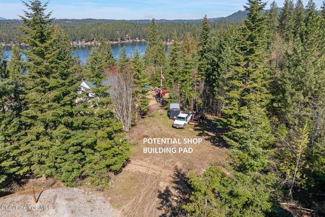 8655 E Challenge RD, Hayden, ID 83835