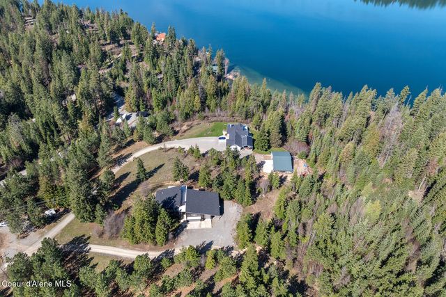 8655 E Challenge RD, Hayden, ID 83835