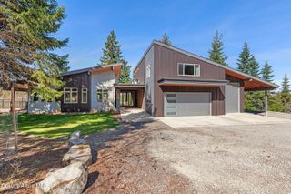 8655 E Challenge RD, Hayden, ID 83835