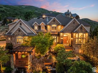 14234 S CANYON VINE CV, Draper, UT 84020