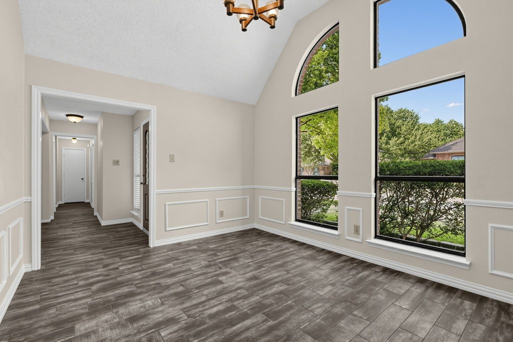 2120 Springwood, Carrollton, TX 75006 — photo 4