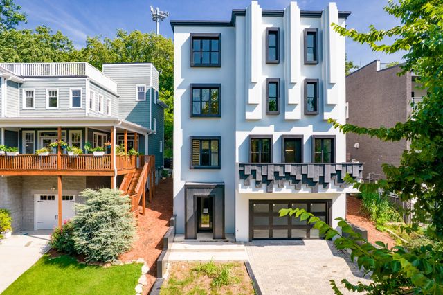 6124 Hill Cir, Nashville, TN 37209