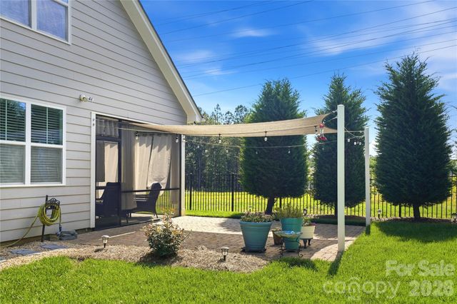 2274 Seagull Drive, Denver, NC 28037