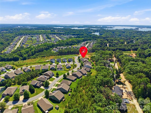 2274 Seagull Drive, Denver, NC 28037