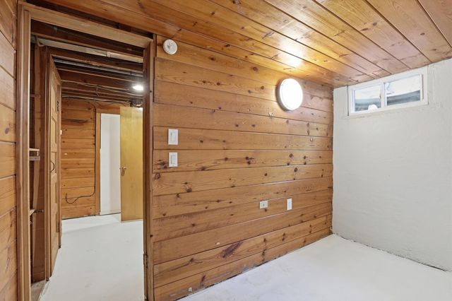 4008 N Cedar St, Spokane, WA 99205