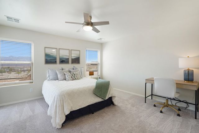 4381 Lauren Loop NE, Rio Rancho, NM 87124