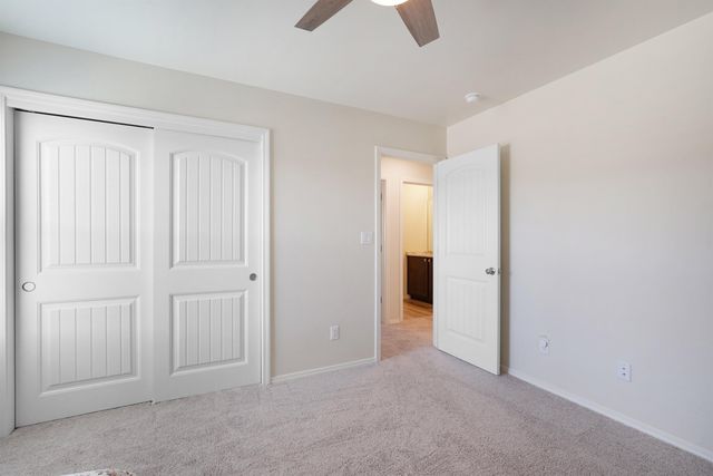 4381 Lauren Loop NE, Rio Rancho, NM 87124