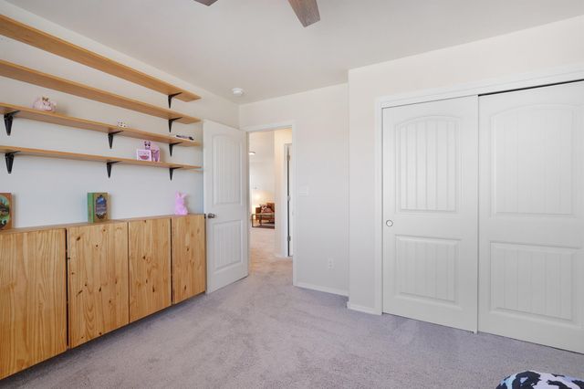 4381 Lauren Loop NE, Rio Rancho, NM 87124