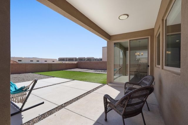 4381 Lauren Loop NE, Rio Rancho, NM 87124