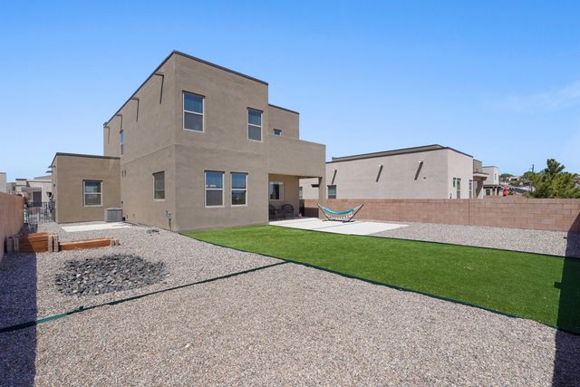 4381 Lauren Loop NE, Rio Rancho, NM 87124