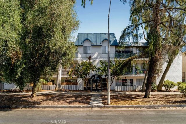400 S La Fayette Park Place 315, Los Angeles, CA 90057