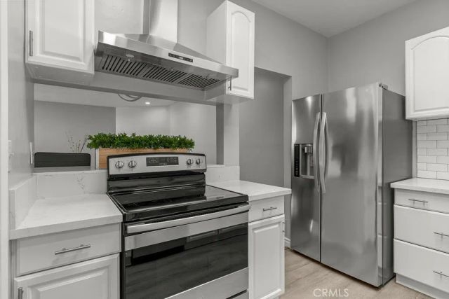 400 S La Fayette Park Place 315, Los Angeles, CA 90057