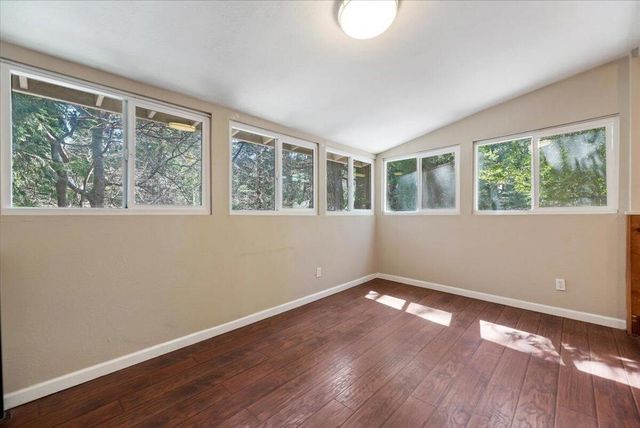 26752 Ca-189, Twin Peaks, CA 92391