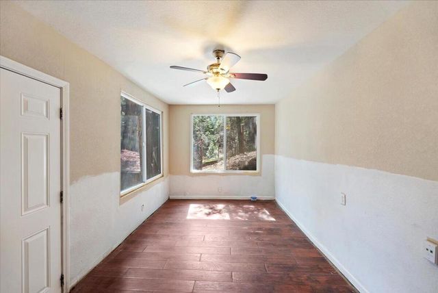 26752 Ca-189, Twin Peaks, CA 92391