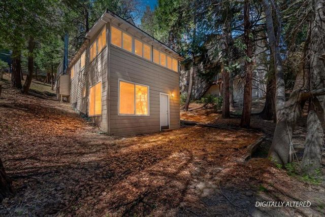 26752 Ca-189, Twin Peaks, CA 92391