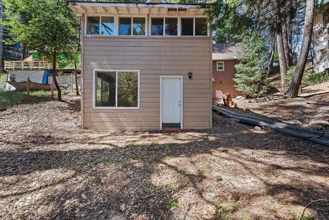 26752 Ca-189, Twin Peaks, CA 92391