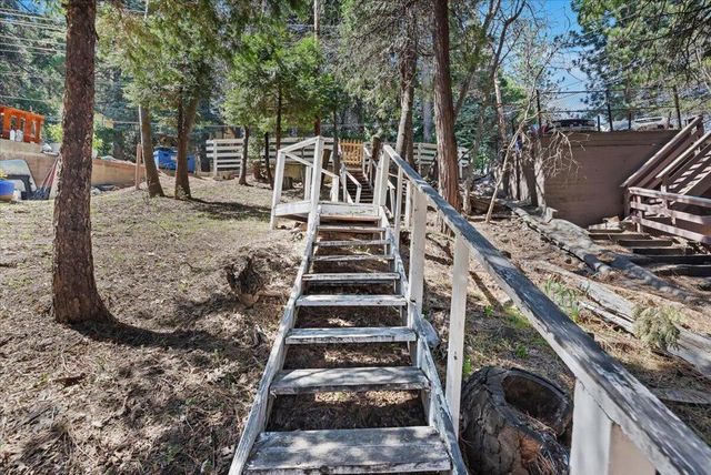 26752 Ca-189, Twin Peaks, CA 92391