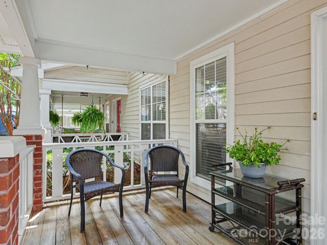 1016 W 1st Street, Charlotte, NC 28202