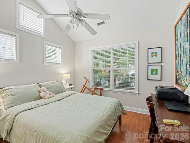 1016 W 1st Street, Charlotte, NC 28202