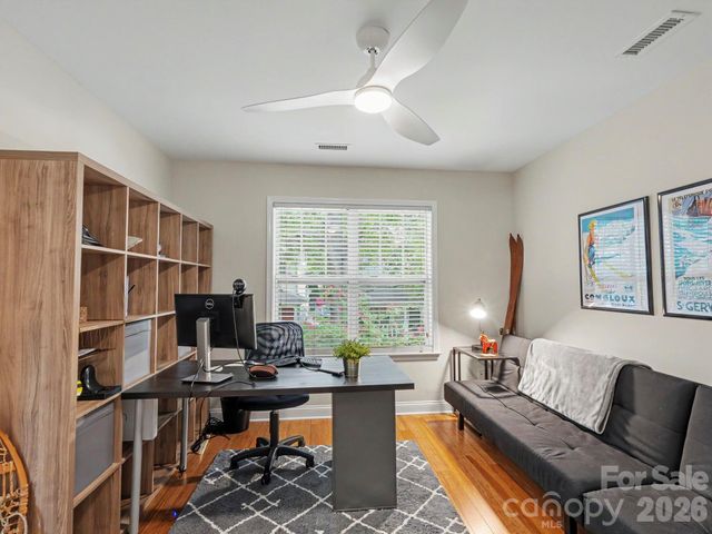 1016 W 1st Street, Charlotte, NC 28202