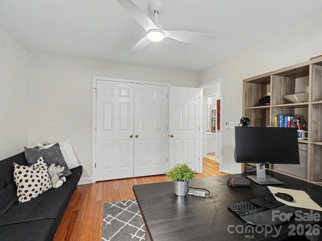 1016 W 1st Street, Charlotte, NC 28202