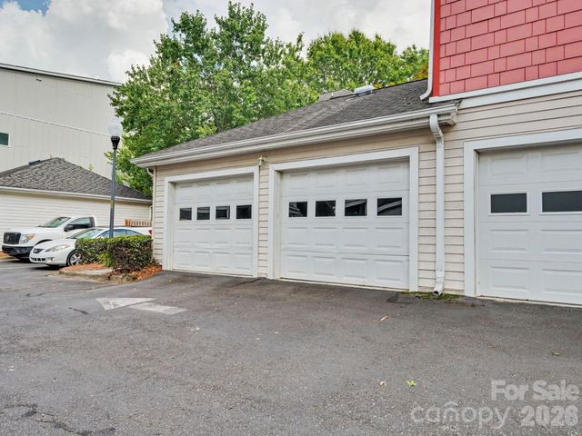 1016 W 1st Street, Charlotte, NC 28202