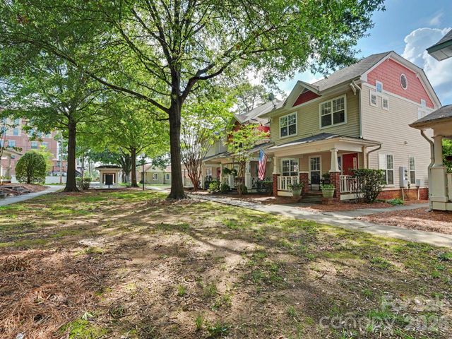 1016 W 1st Street, Charlotte, NC 28202