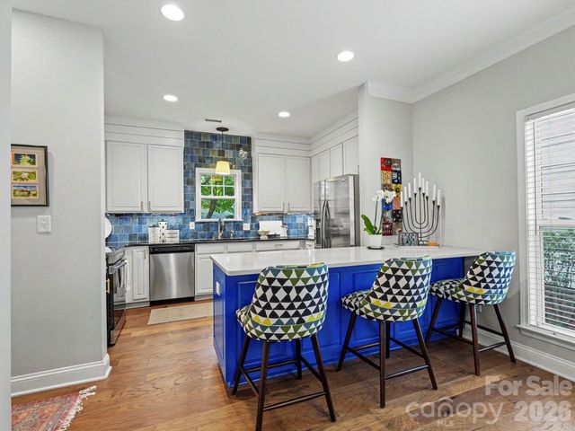 1016 W 1st Street, Charlotte, NC 28202