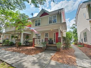 1016 W 1st Street, Charlotte, NC 28202