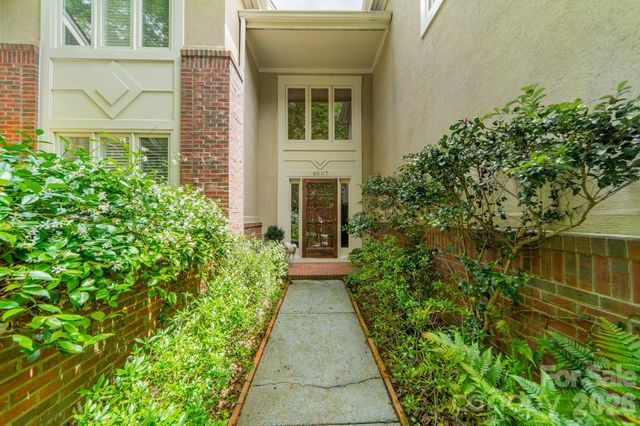 6507 Gaywind Drive, Charlotte, NC 28226