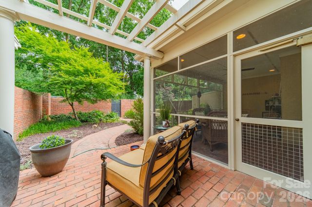 6507 Gaywind Drive, Charlotte, NC 28226